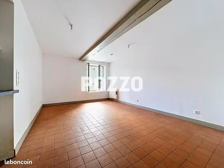 appartement 1 pièce 26 m²