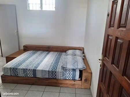beau f2 haut de villa
