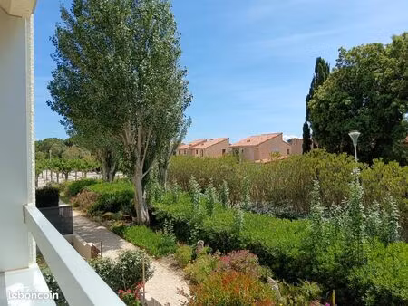 studio 34 m2 sur port leucate