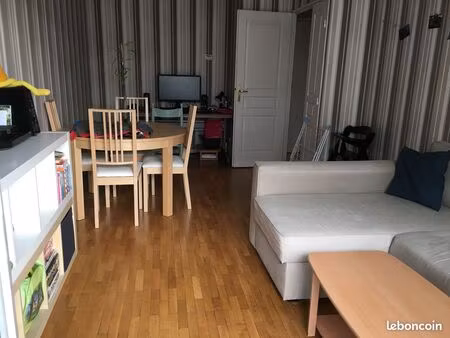 loue 2 pièces lyon 7