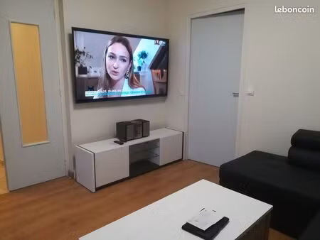 a loué appartement meublé 2 chambres avec terrasse