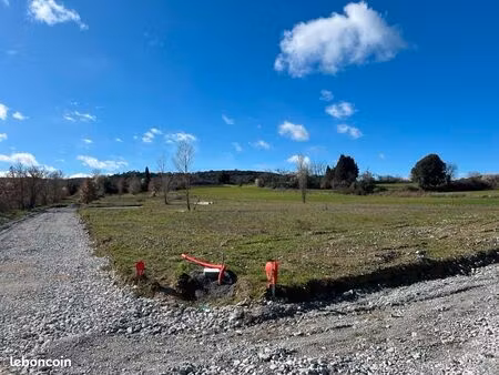 terrain 1000m2 arzens