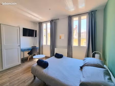 studio meublé aix-en-provence – hyper-centre – 19m² – 710 /mois cc