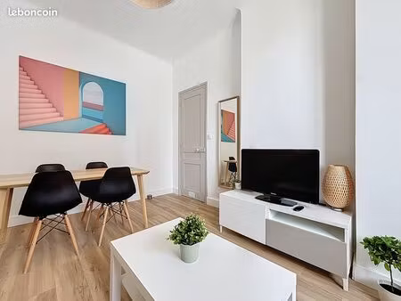 t2 meublé rénové à neuf – bail mobilité – marseille 9e / schloesing