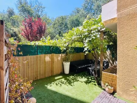 location meublée 44 m2+30 m2 extérieur croix rouge  château gombert