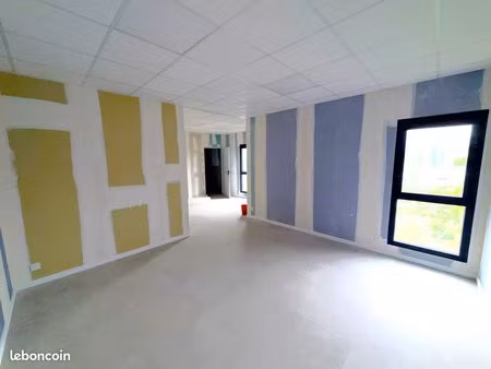 bureaux 33 m² le pradet