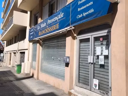 local commercial à louer direct propriétaire