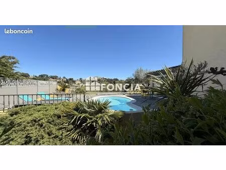 exceptionnel maison t5/ piscine/ 3 garages/ piscine