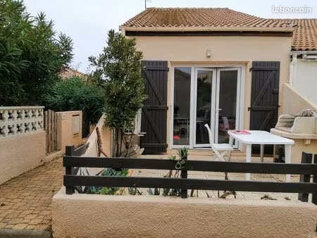 propriétaire vends à port la nouvelle les mas de la mer à 6mn de la plage à pied pavillon 