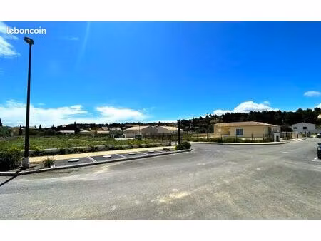 terrain 457 m² la palme