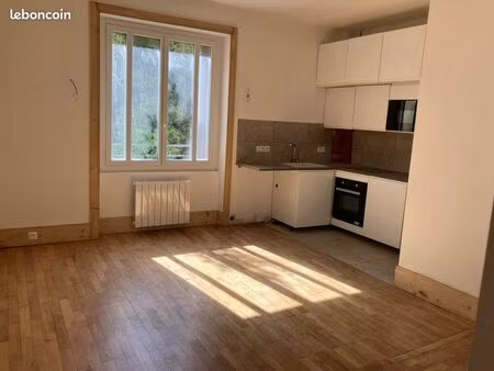 location appartement meublé 56m2
