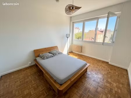 loue appartement meublé  lumineux  2 chambres - 84 m² - lyon 8e monplaisir