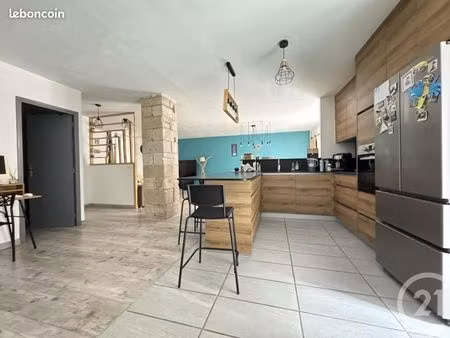appartement 4 pièces 140 m²
