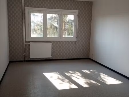 t4 proche centre ville-79 m2 - traversant■nord/sud-3 chambres