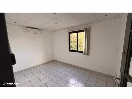 bureaux 24 m² le lamentin