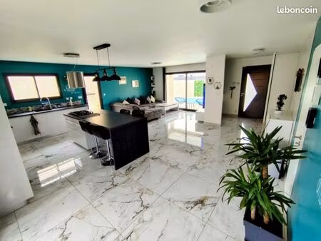 maison 4 pièces 93 m²