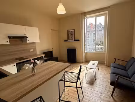 2 appartements meublés avec terrasse et jardin proche hôpital