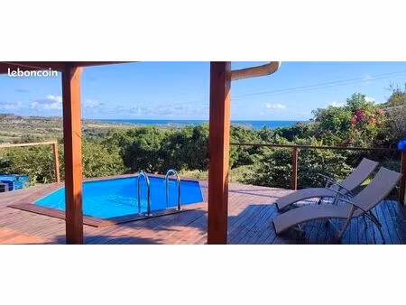bungalow meublé t3 avec piscine a louer
