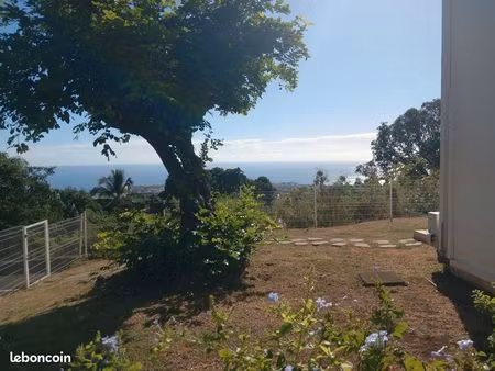 studio 26 m2 avec jardin et vue mer à bellepierre