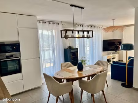 à louer – t3 meublé premium – terrasse 22 m² – piscine – marseille 12ᵉ
