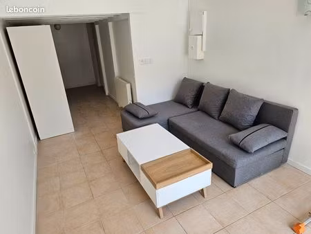 studio meublé 30 m² refait à neuf