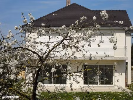 logement meublé spécial étudiant très proche campus universitaire