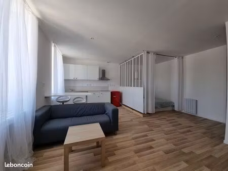 a louer   appartement rénové au calme