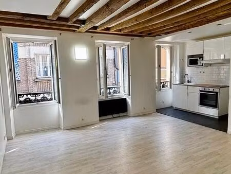 verrières-le-buisson centre – f2 de charme de 40 m² avec poutres apparentes