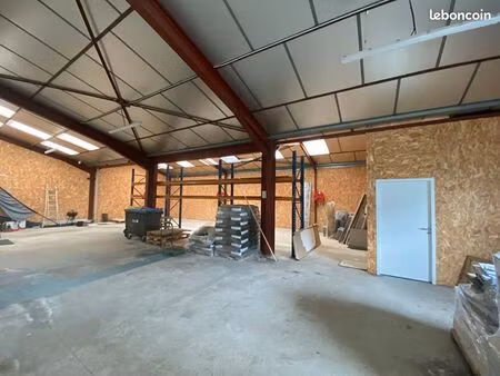 local commercial 417 m² angoulins