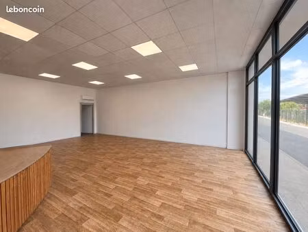 local commercial 96 m² rocbaron