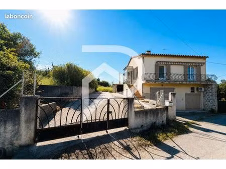 maison 3 pièces 69 m²