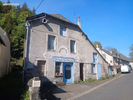 maison avec atelier et dépendances