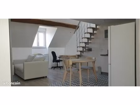 appartement f1 meublé 32 m² à etampes (libre le 6/07/2026)