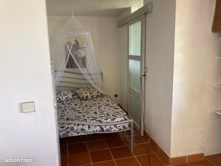 studio rez de villa à louer