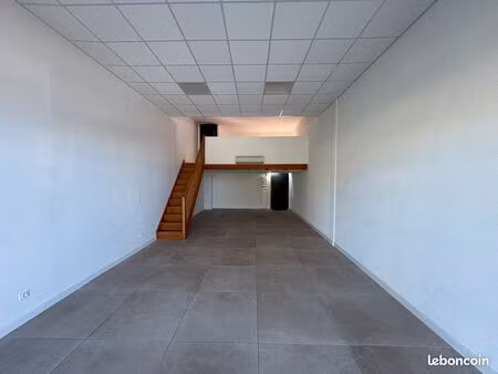 local commercial