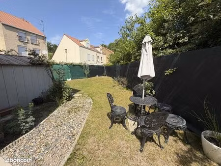 pavillon 7 pièces 112 m²