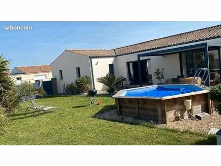 maison contemporaine plein pied 5 pièces 3 suites dpe a cabariot