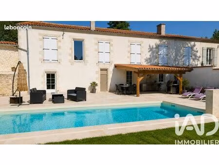 château 11 pièces 300 m²
