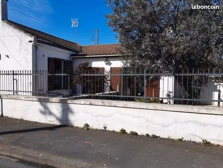 a vendre échoppe