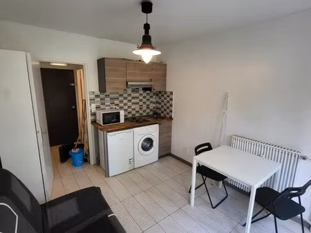 studio meublé grand bourg