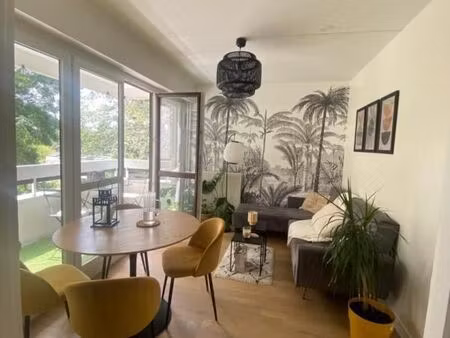 chambre 1 pièce 9 m²