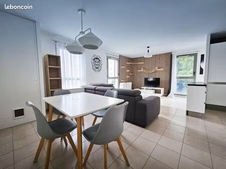 appartement 3 pièces 50 m²