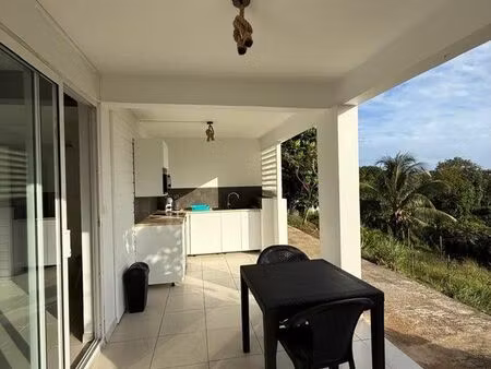 studio vue mer et rocher du diamant