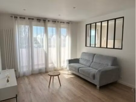 apparemment en location meublé