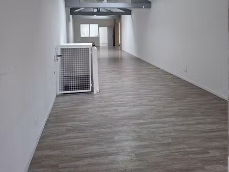 belle surface pour transformation loft ou bureaux
