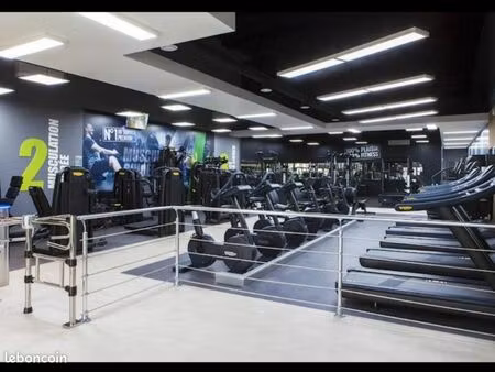 commerce salle de sport 300m2 en zone commerciale
