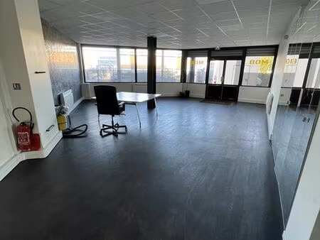 entrepôt 150 m² massy