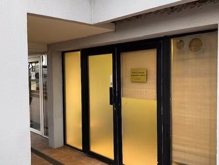 local commercial 50 m² sainte-maxime