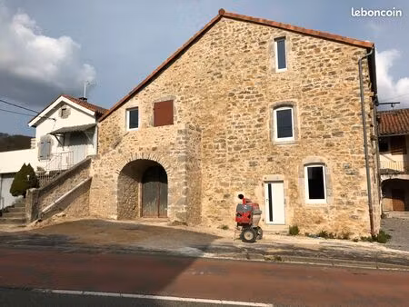 location maison de village l' hospitalet du larzac