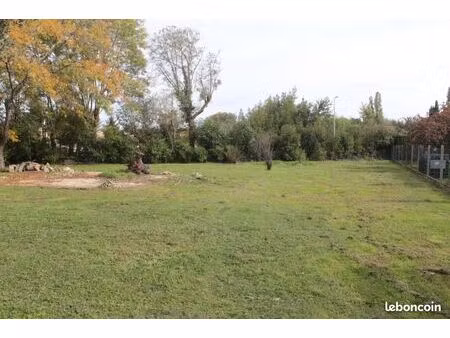 terrain 778 m² saint genis de saintonge